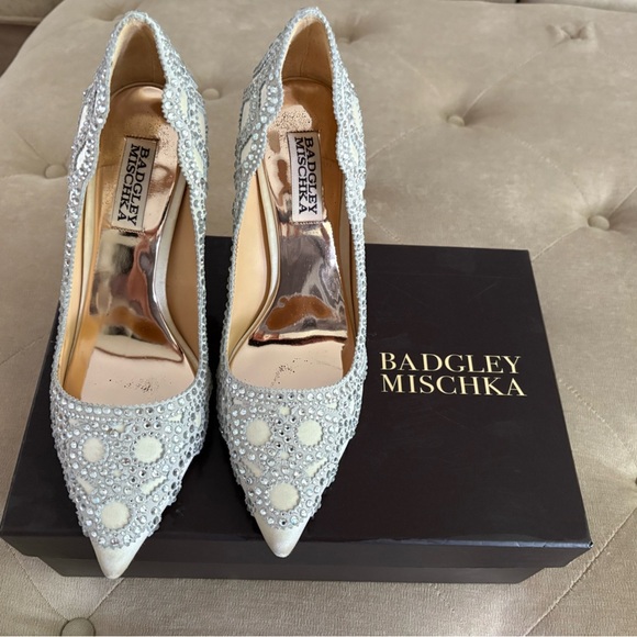 Badgley Mischka Silver Embellished Heels - Picture 1 of 9